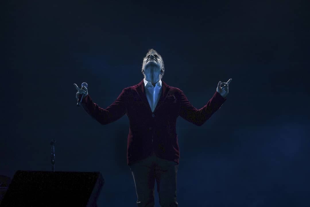 Alejandro Fernández envía mensajes a sus críticos