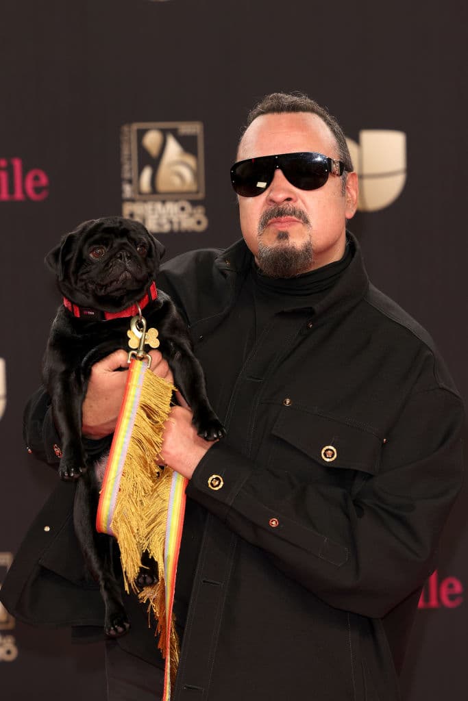 MIAMI, FLORIDA - FEBRUARY 24: Pepe Aguilar and his dog Gordo El Pug Aguilar attend Univision's 34th Edition Of Premio Lo Nuestro a la Música Latina at FTX Arena on February 24, 2022 in Miami, Florida. (Photo by Rodrigo Varela/Getty Images)