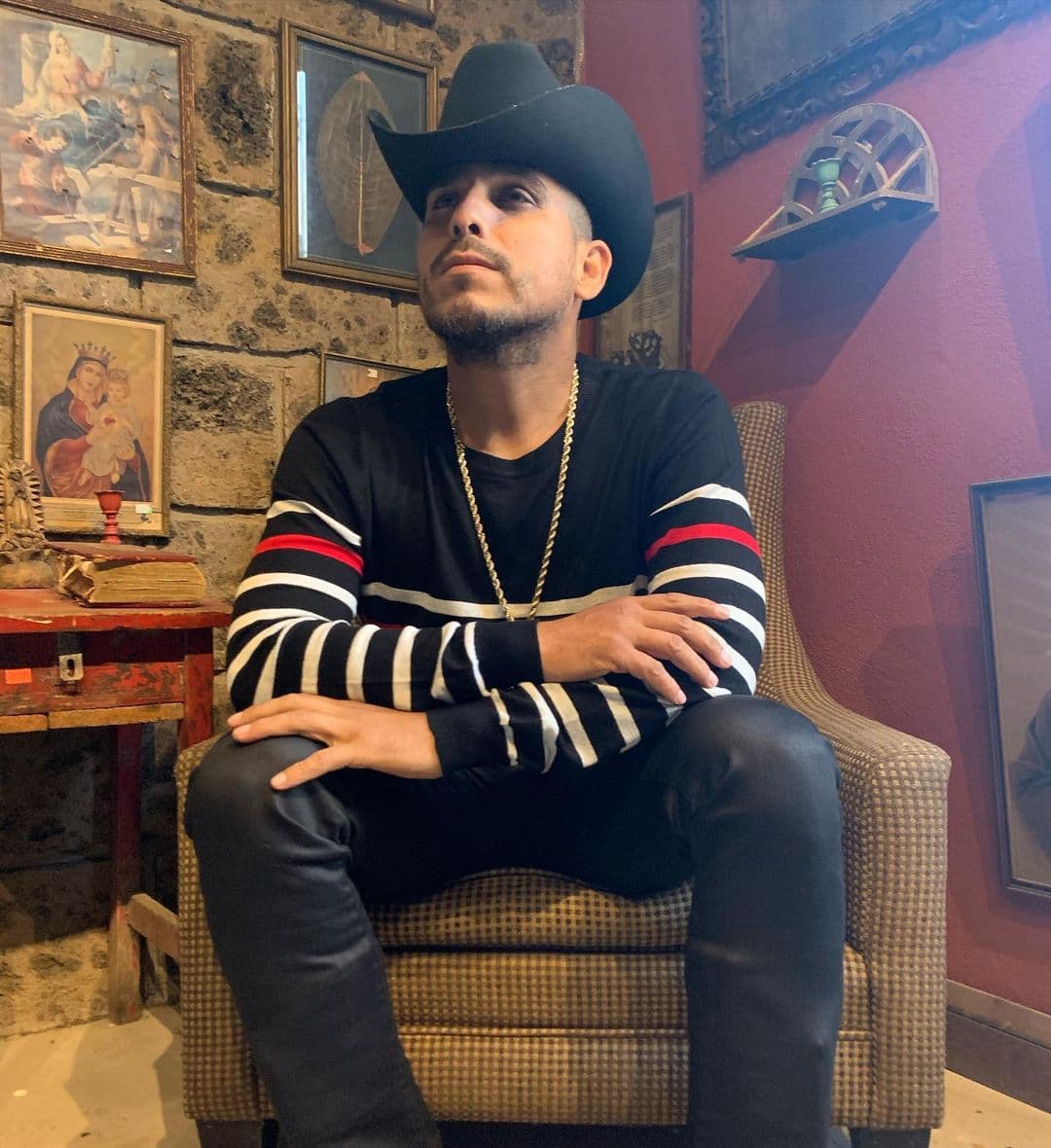 Espinoza Paz dedica su nuevo disco a su papá y le asegura que es su mayor orgullo