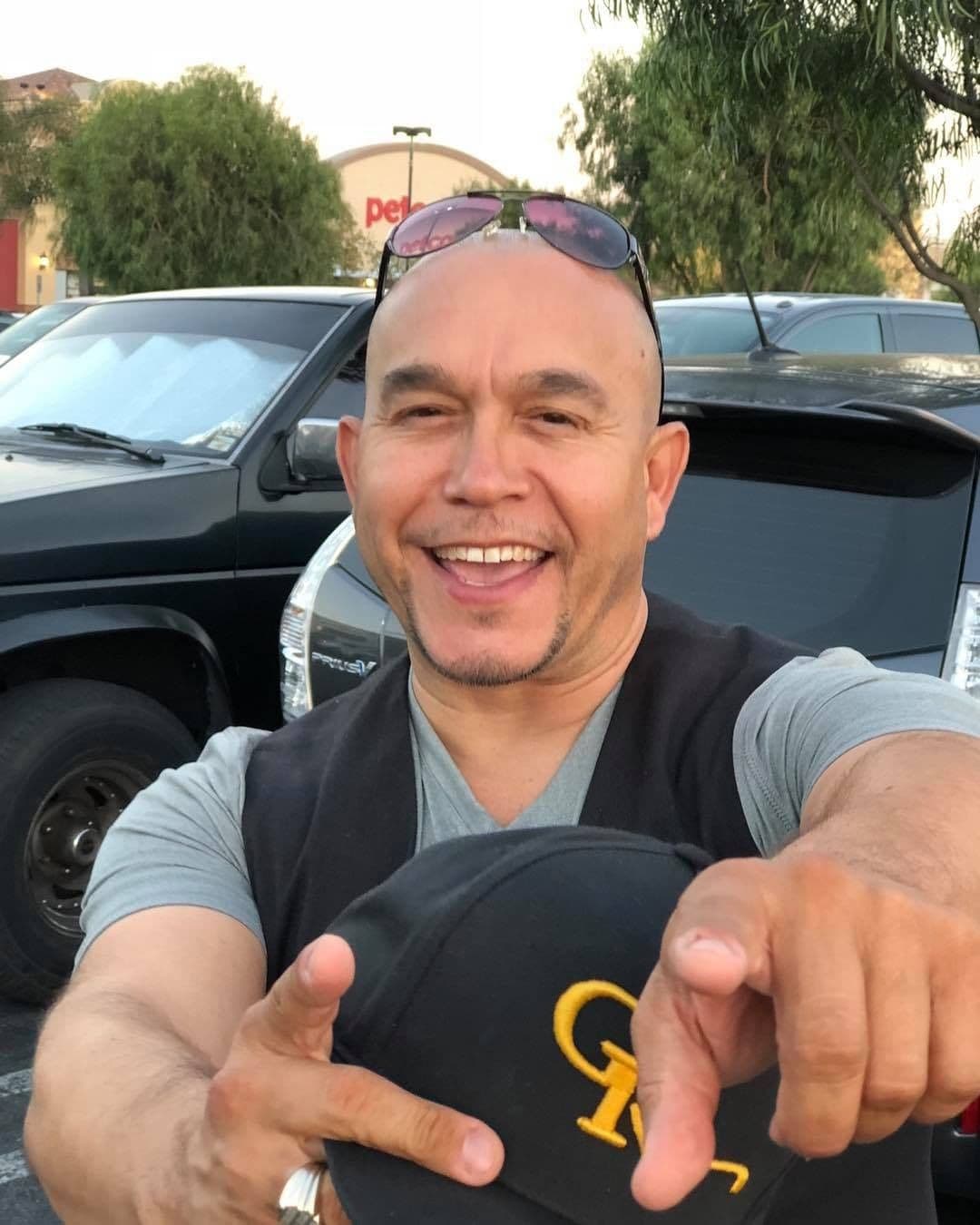 Gustavo Rivera narra detalles del accidente automovilístico que sufrió