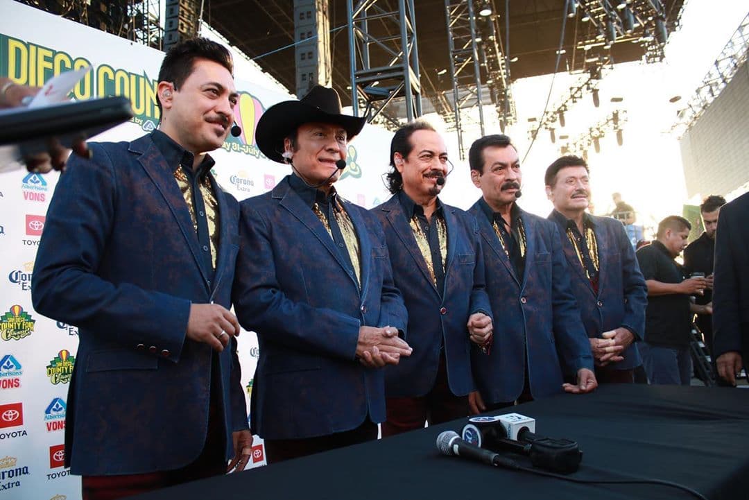 La actual gira de la agrupación liderada por Jorge Hernández inició en febrero en Texas.