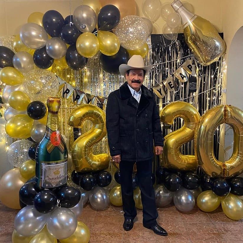 “Paso a la Reina” fue uno de los discos donde las rancheras eran la carta fuerte, pero las cumbias se consolidaban como uno de los géneros predilectos por Los Cardenales de Nuevo León.