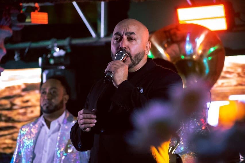 Lupillo Rivera ofrece disculpas por recientes polémicas en su vida personal